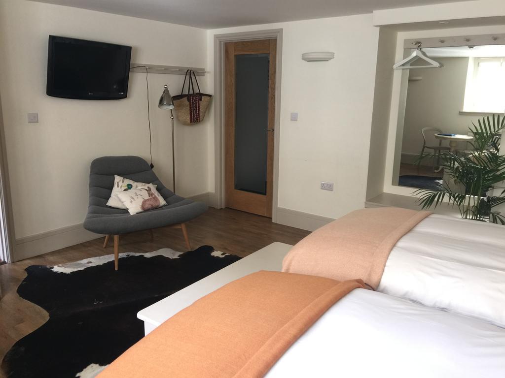 Quinlan & Cooke Boutique Townhouse And Qcs Seafood Restaurant Otel Cahersiveen Dış mekan fotoğraf